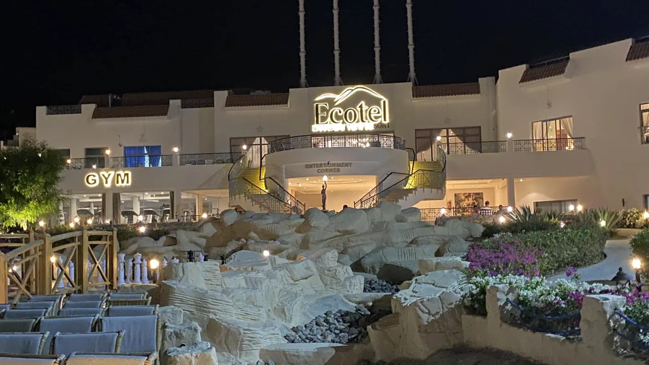 الفندق إيكوتيل دهب باى فيو - دهب